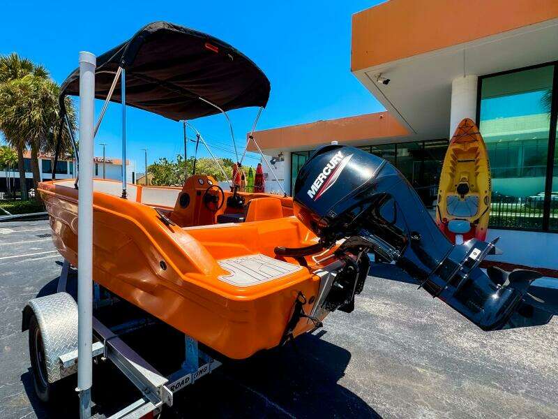 16ft Vision Yacht For Sale