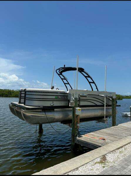 23ft Harris Yacht For Sale