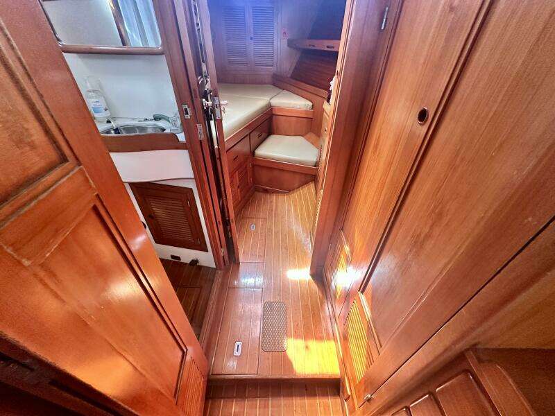 SHEARWATER 43ft Mason Yacht For Sale