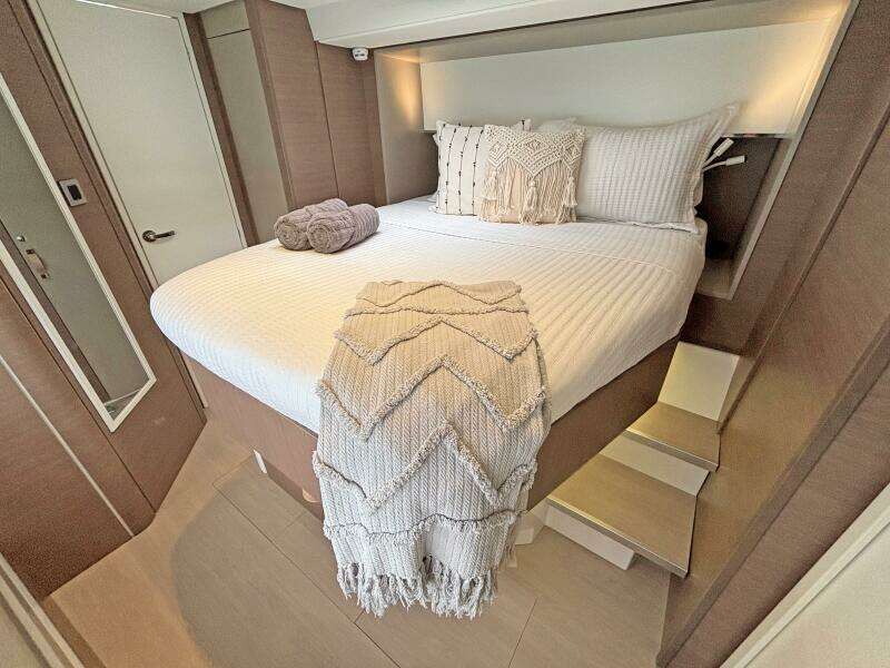 Crystal Dreams 54ft Bali Yacht For Sale