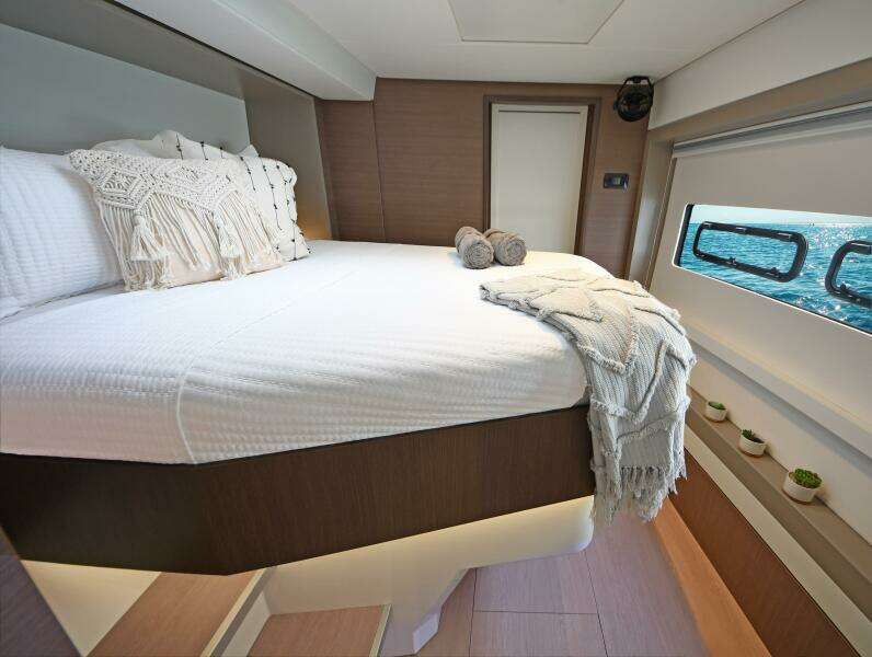 Crystal Dreams 54ft Bali Yacht For Sale