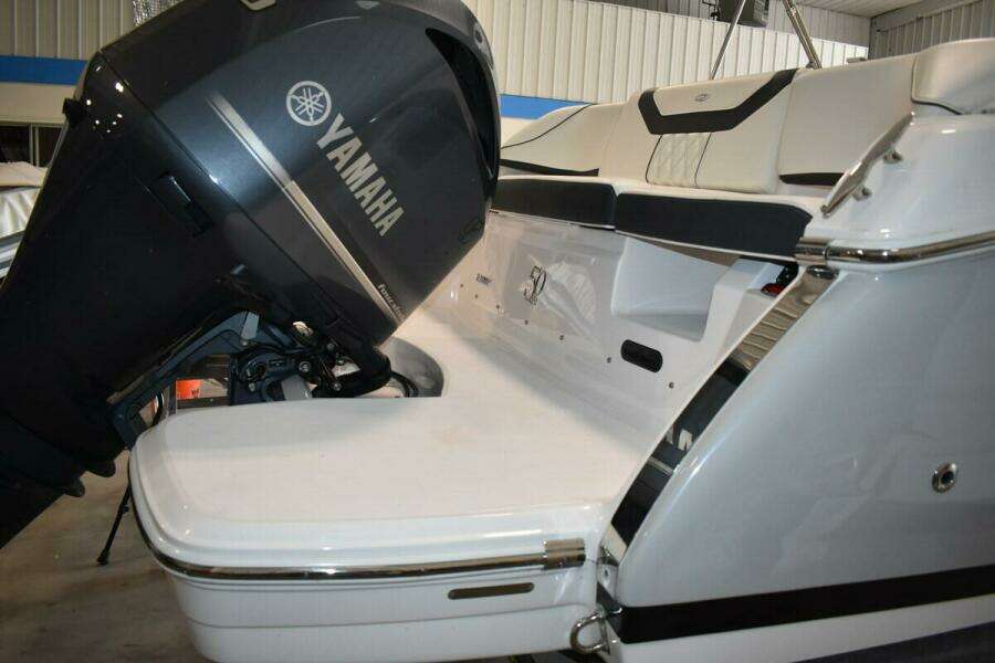 23ft Regal Yacht For Sale
