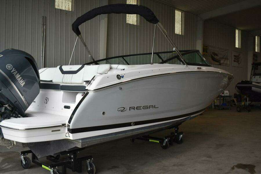 23ft Regal Yacht For Sale
