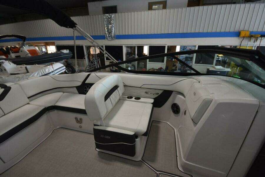 23ft Regal Yacht For Sale