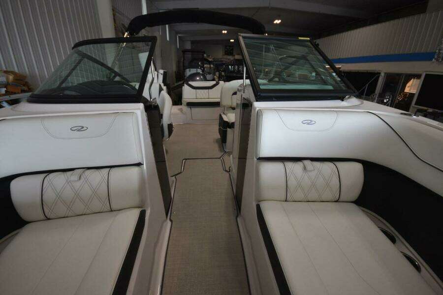23ft Regal Yacht For Sale