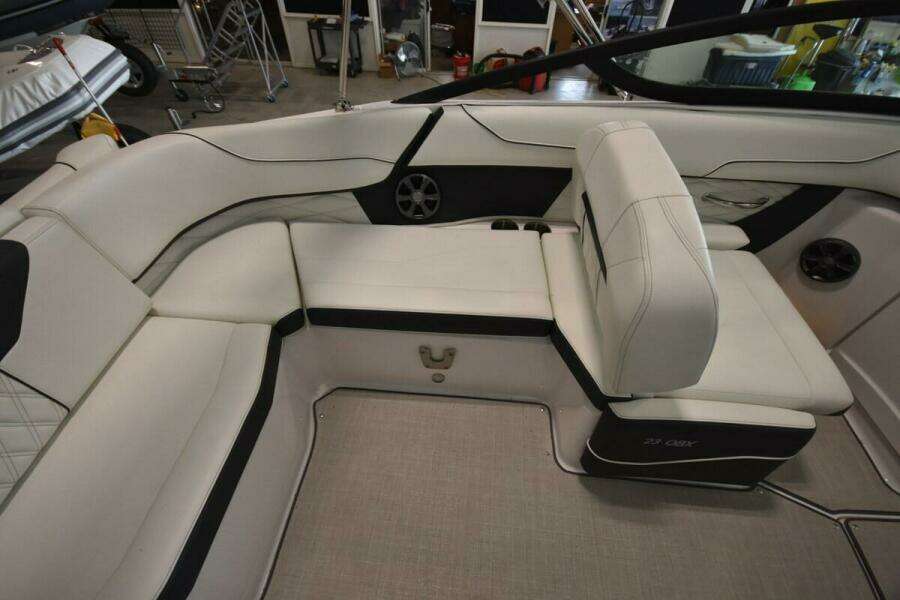 23ft Regal Yacht For Sale