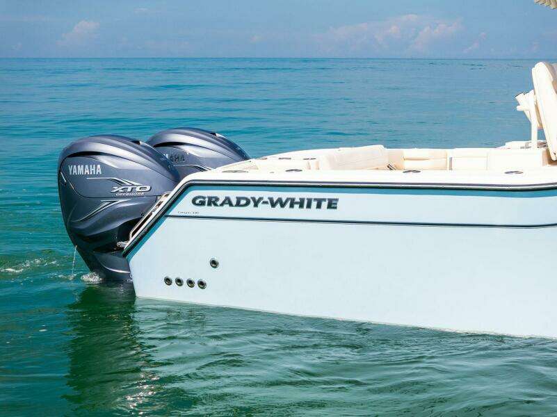 2022 Grady-White 336 Canyon - Stern
