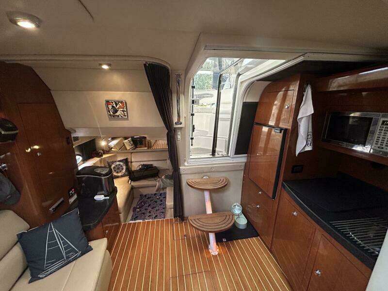 37ft Regal Yacht For Sale
