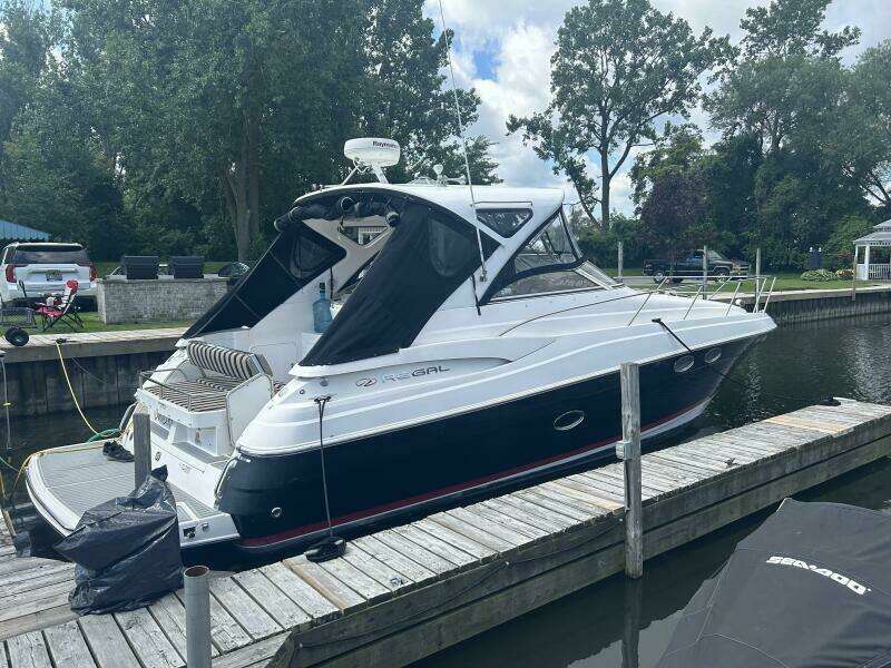37ft Regal Yacht For Sale