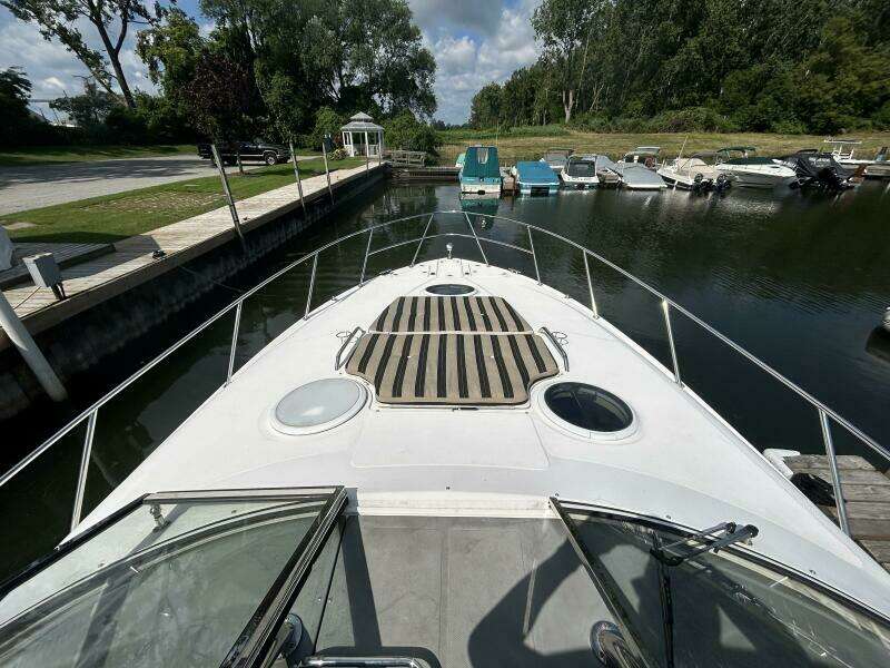 37ft Regal Yacht For Sale