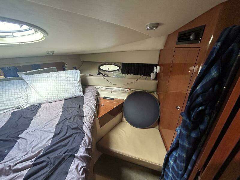 37ft Regal Yacht For Sale