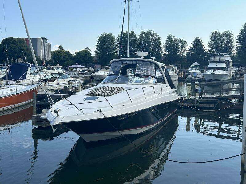 37ft Regal Yacht For Sale