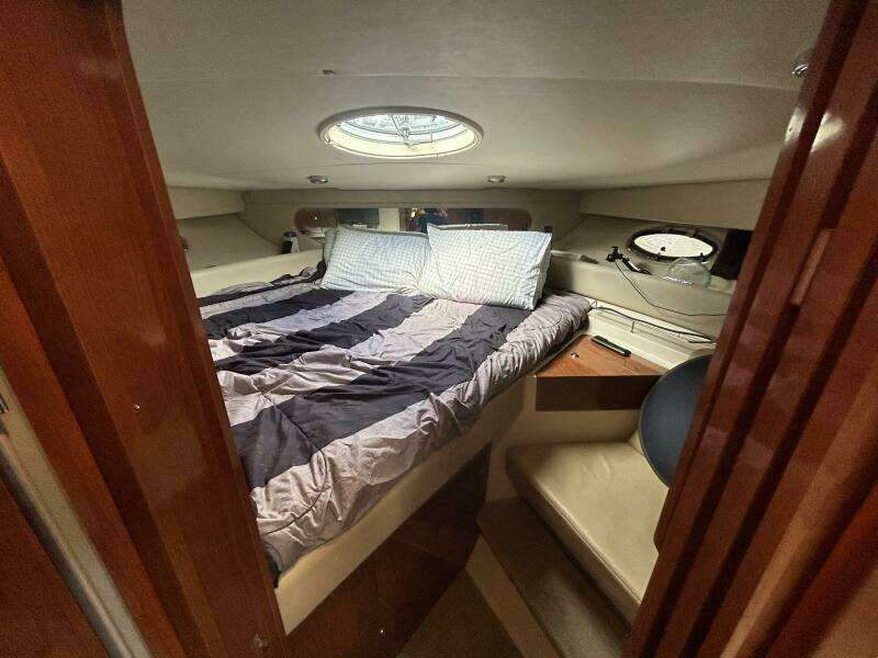 37ft Regal Yacht For Sale