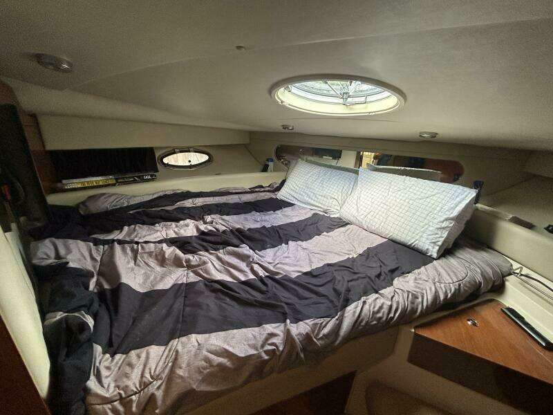37ft Regal Yacht For Sale