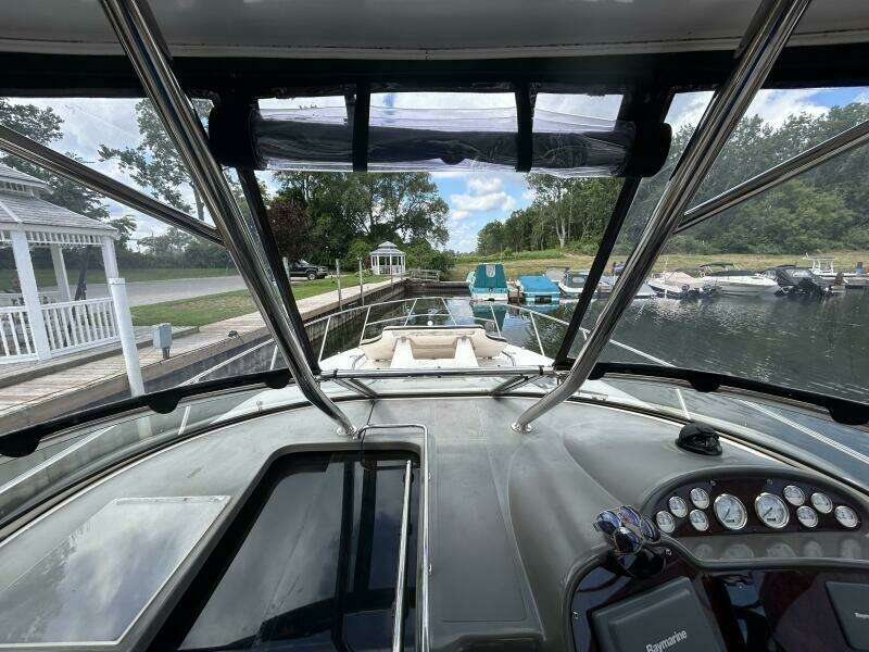 37ft Regal Yacht For Sale