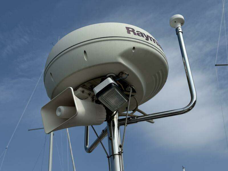 43ft Bavaria Yacht For Sale
