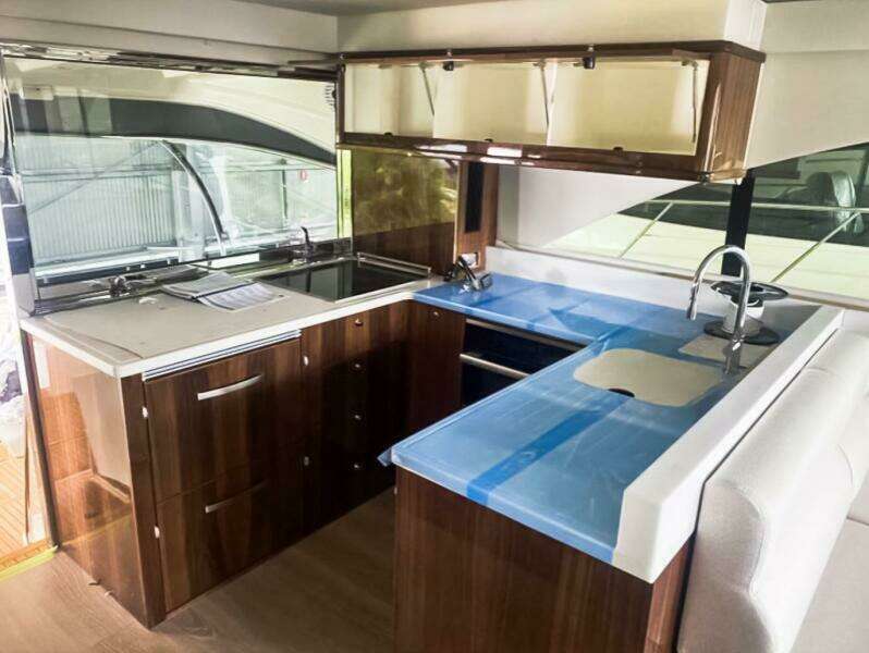 57ft Riviera Yacht For Sale