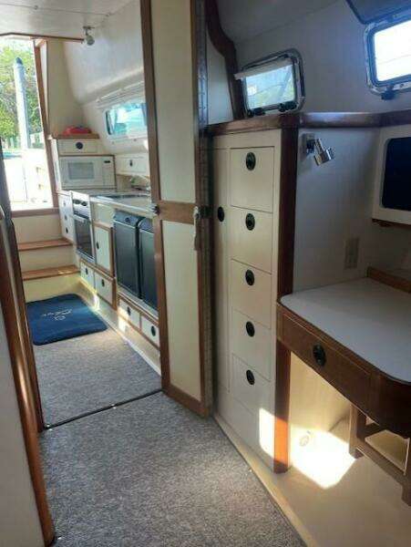 Skye 32ft Albin Yacht For Sale
