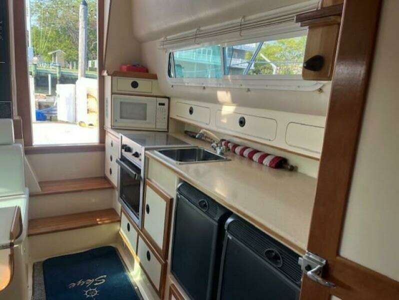 Skye 32ft Albin Yacht For Sale