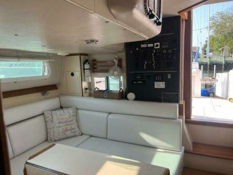 Skye 32ft Albin Yacht For Sale