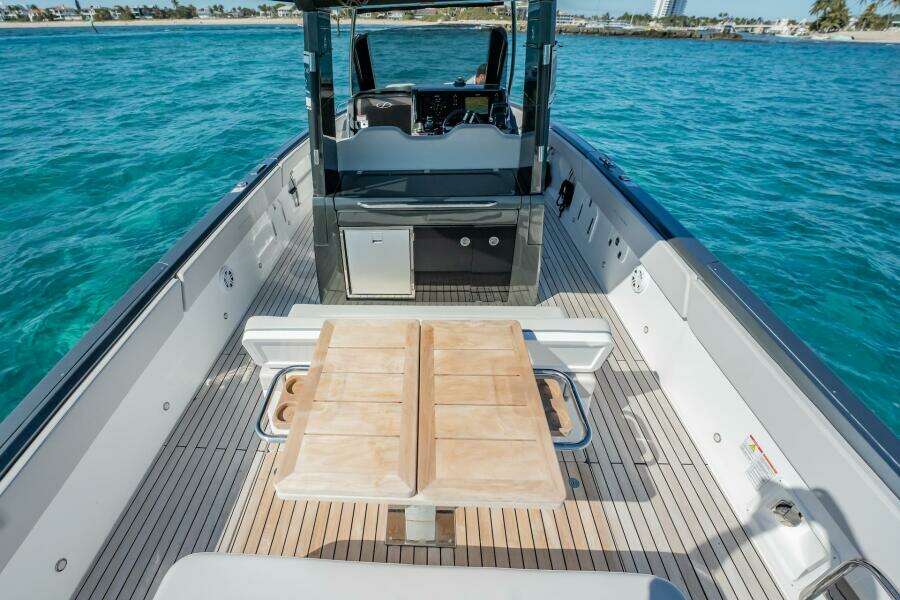 33ft Schaefer Yacht For Sale