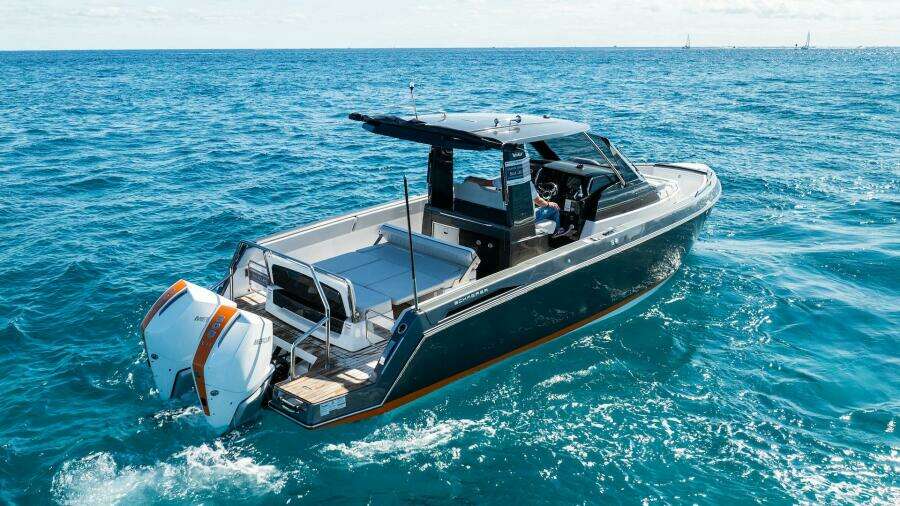 33ft Schaefer Yacht For Sale