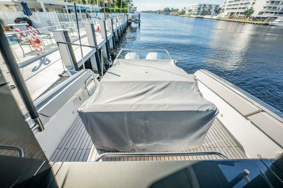 33ft Schaefer Yacht For Sale