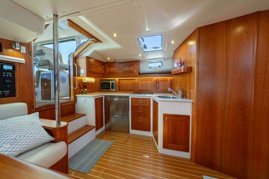 Main Salon And Galley