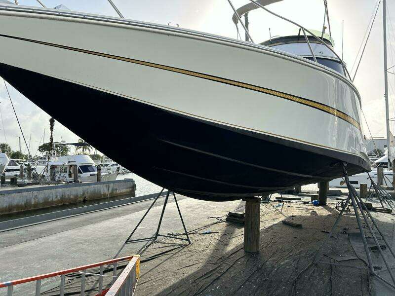 Caribbean Express 42ft Custom Yacht For Sale