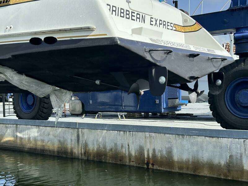 Caribbean Express 42ft Custom Yacht For Sale
