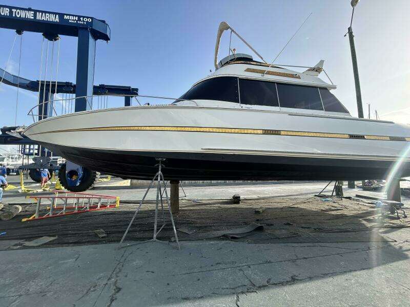 Caribbean Express 42ft Custom Yacht For Sale