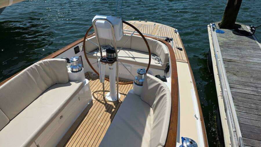 Fidelis 33ft Alerion Yacht For Sale
