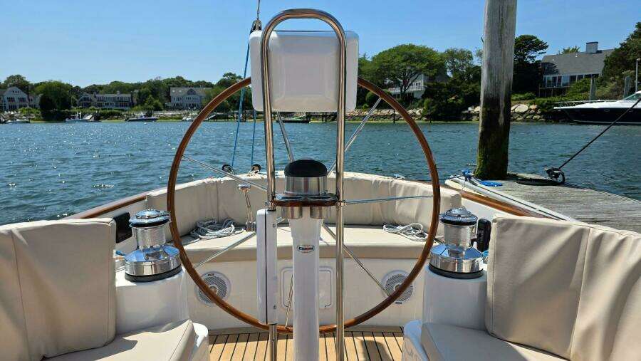 Fidelis 33ft Alerion Yacht For Sale