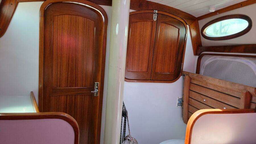 Fidelis 33ft Alerion Yacht For Sale