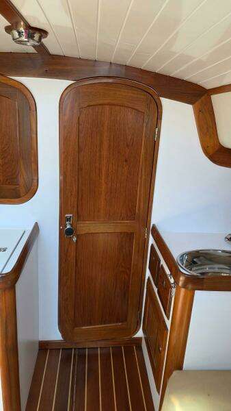Fidelis 33ft Alerion Yacht For Sale