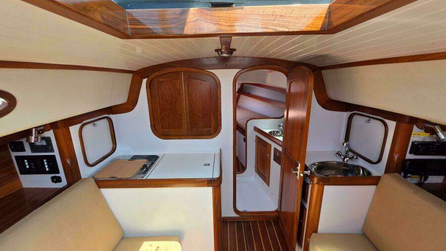 Fidelis 33ft Alerion Yacht For Sale