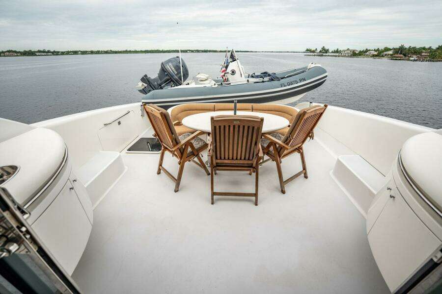Water Ranch 80ft Lazzara Yachts Yacht For Sale