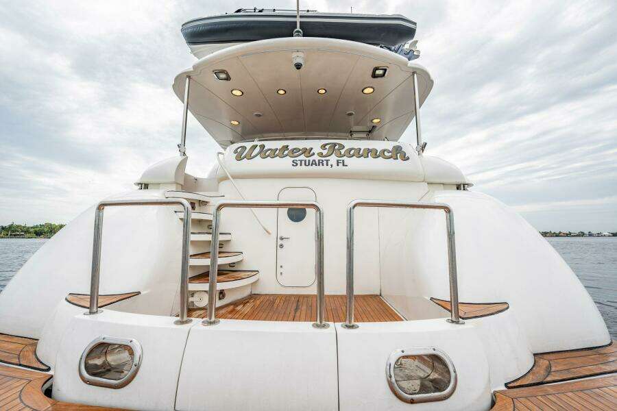 Water Ranch 80ft Lazzara Yachts Yacht For Sale