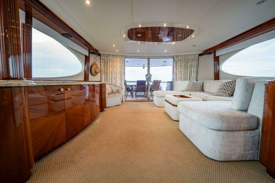 Water Ranch 80ft Lazzara Yachts Yacht For Sale