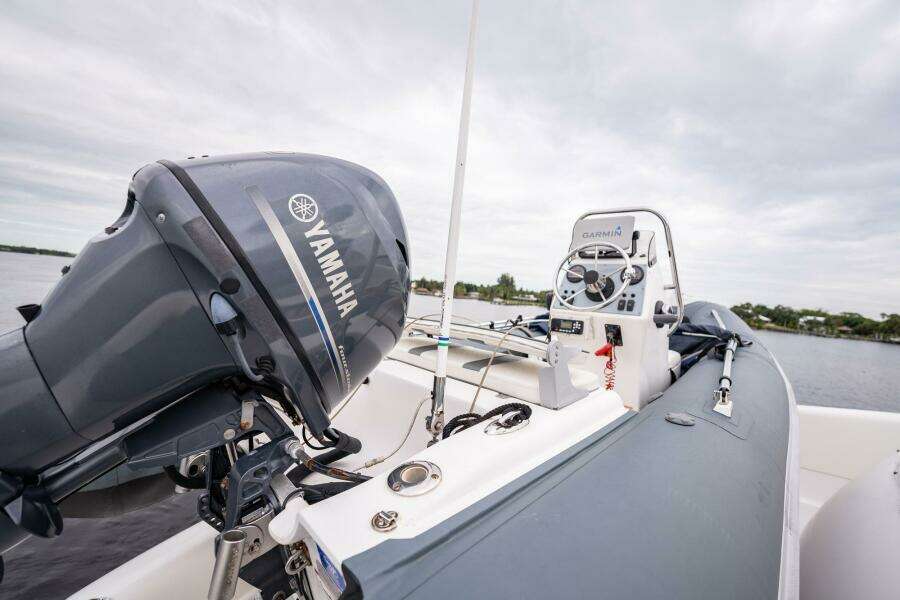 Water Ranch 80ft Lazzara Yachts Yacht For Sale