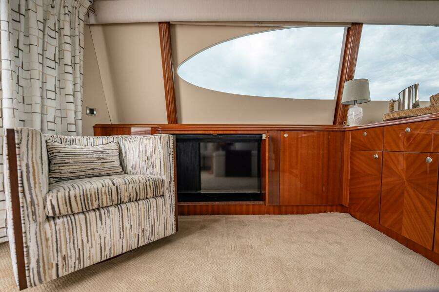 Water Ranch 80ft Lazzara Yachts Yacht For Sale