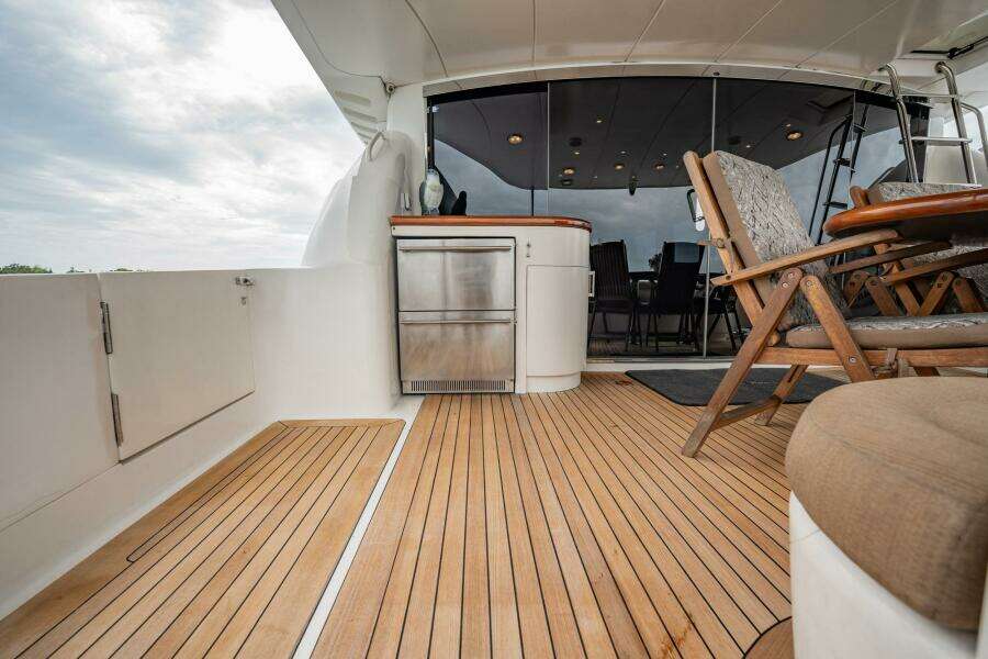 Water Ranch 80ft Lazzara Yachts Yacht For Sale