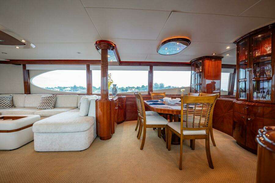 Water Ranch 80ft Lazzara Yachts Yacht For Sale