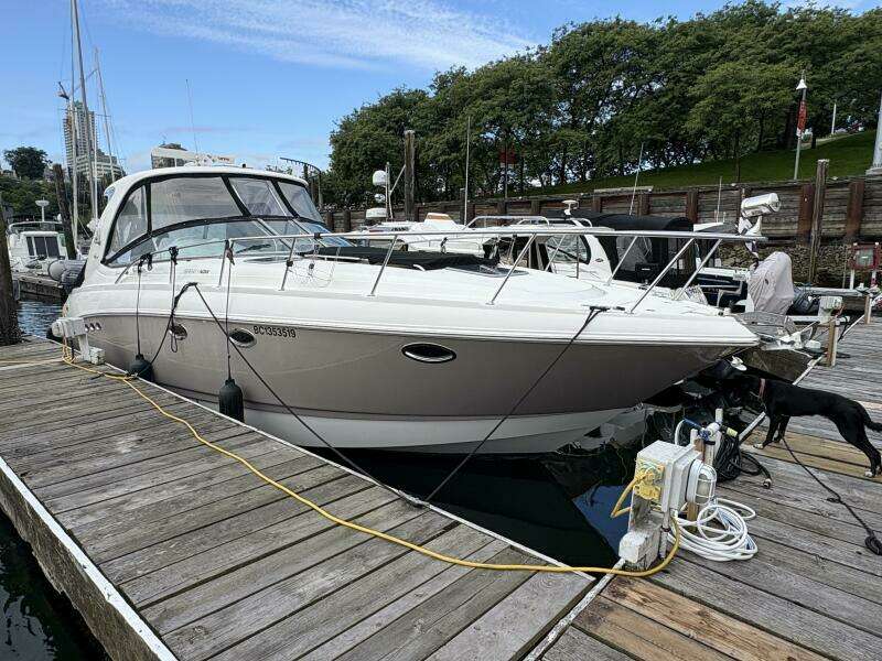 35ft Chaparral Yacht For Sale