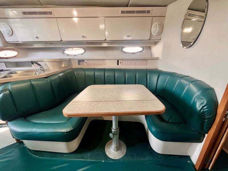 40ft Regal Yacht For Sale