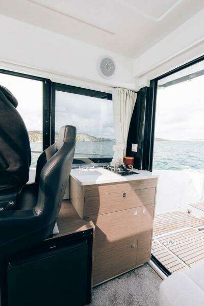 29ft Jeanneau Yacht For Sale