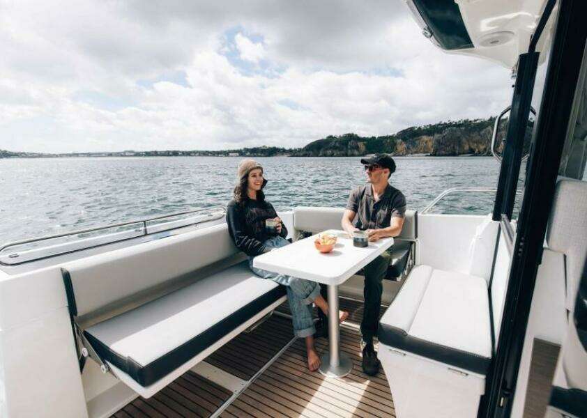 29ft Jeanneau Yacht For Sale