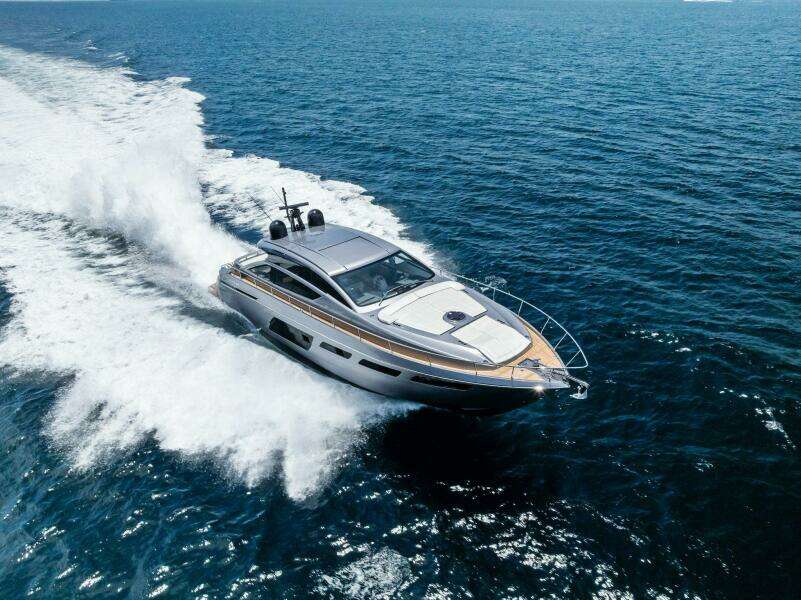 2024 Pershing 6X
