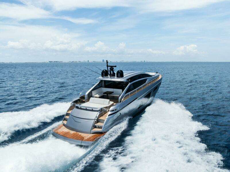 2024 Pershing 6X