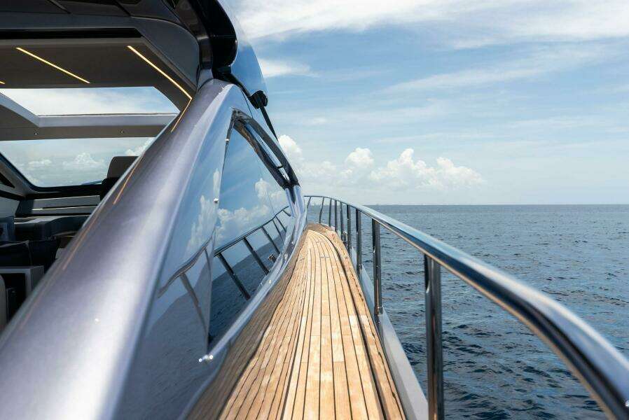 2024 Pershing 6X